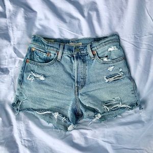Levi’s 501 High-Rise Wedgie Denim Shorts